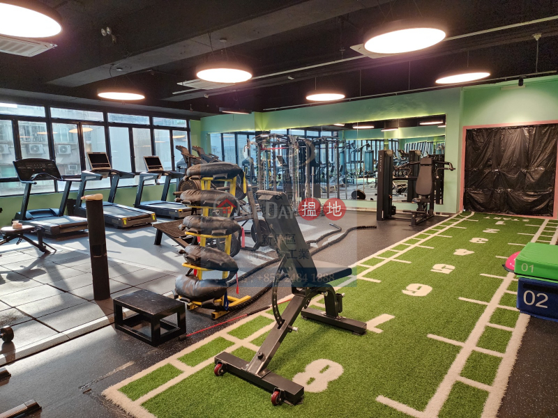 HK$ 111,757/ month | Po Shau Centre, Kwun Tong District, Kwun Tong Po Shau Centre: gym room decoration, whole floor unit