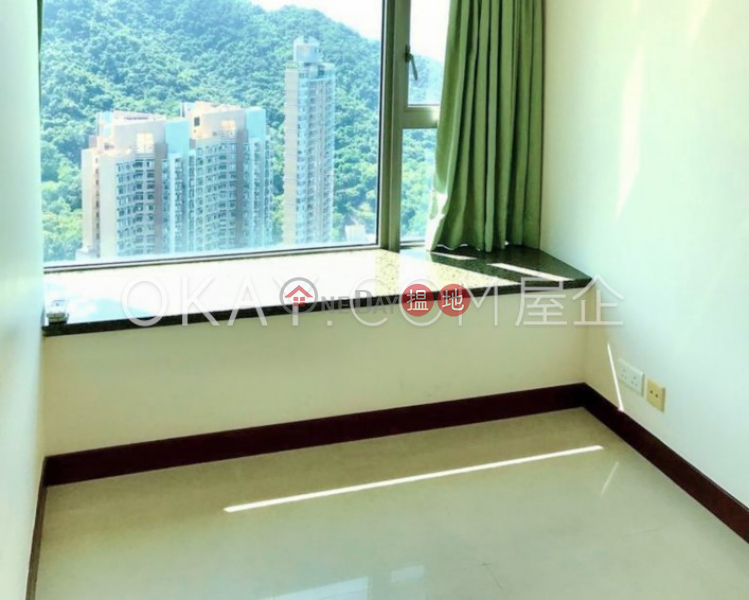 HK$ 26,000/ 月|泓都-西區|2房1廁,極高層,星級會所,露台《泓都出租單位》