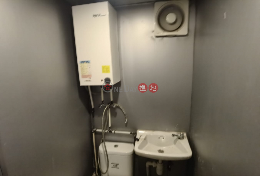 安居工商 何生全包 有匙 party room 零售 | Sing Win Factory Building 成運工業大廈 Rental Listings