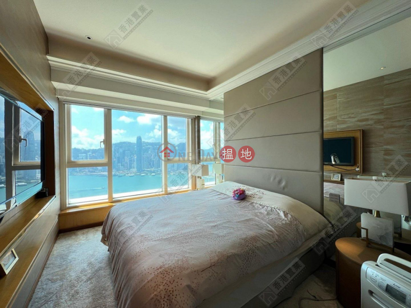 Property Search Hong Kong | OneDay | Residential | Sales Listings | Four bedrooms, two apartments, two living rooms in The Harbourside