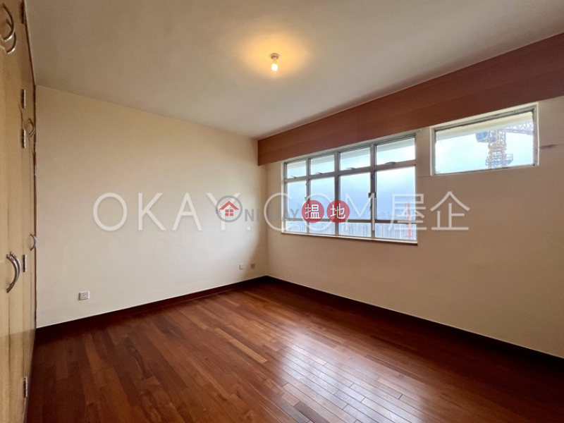 Rare 3 bedroom with balcony & parking | Rental | Aurora - Quarters 銀霞閣 Rental Listings