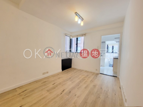 Unique 2 bedroom in Sheung Wan | For Sale | Goodview Court 欣翠閣 _0