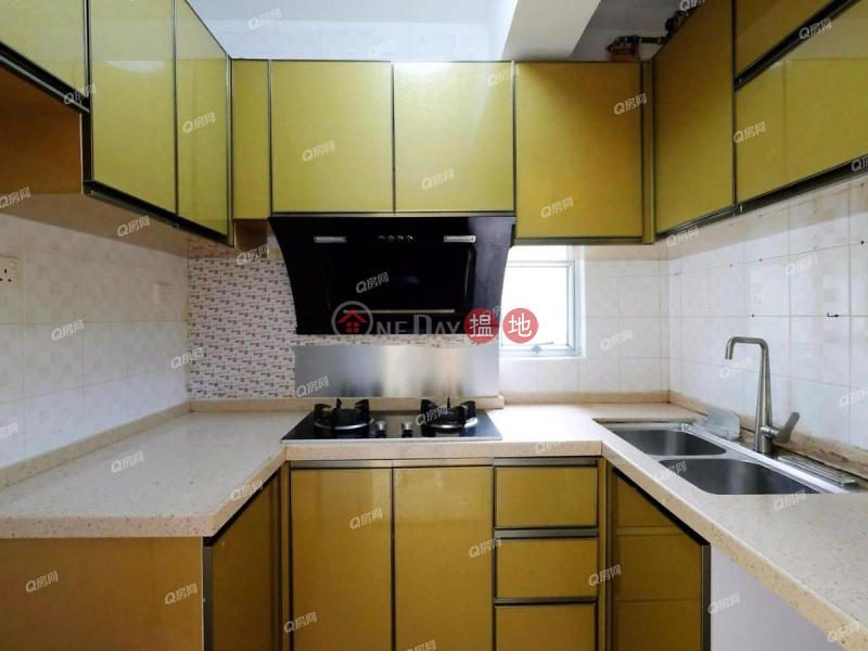 Property Search Hong Kong | OneDay | Residential Rental Listings, Tower 9 Lakeside Garden | 3 bedroom Mid Floor Flat for Rent