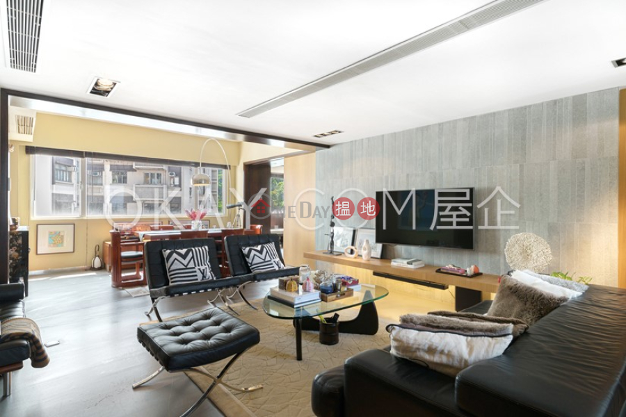 HK$ 14.8M Y. Y. Mansions block A-D Western District | Stylish 1 bedroom with sea views & parking | For Sale