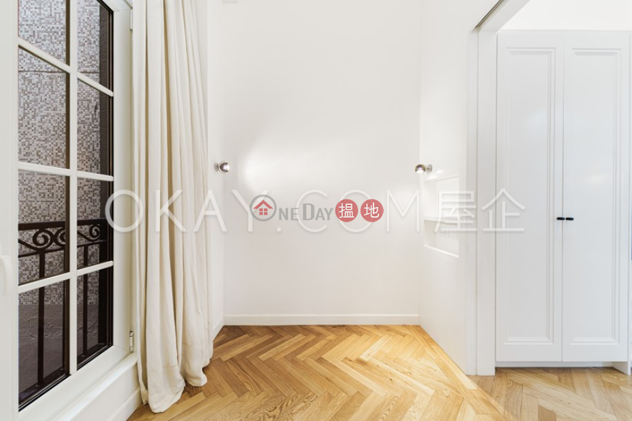 Charming 1 bedroom in Sheung Wan | Rental, 61-63 Hollywood Road | Central District Hong Kong Rental HK$ 42,000/ month