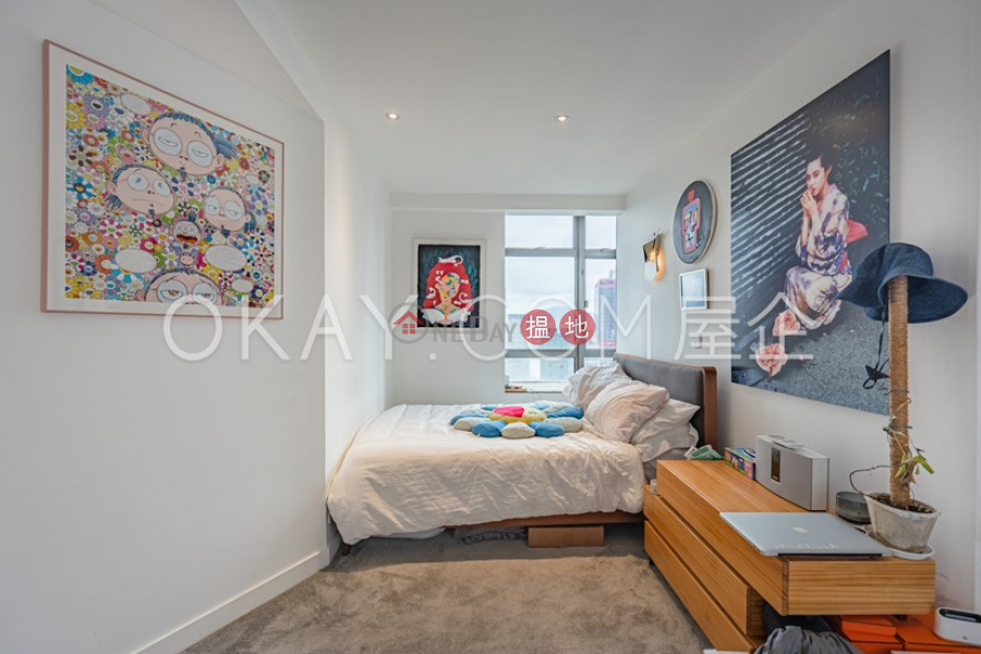 Nicely kept 2 bedroom on high floor with sea views | For Sale | Hollywood Terrace 荷李活華庭 Sales Listings