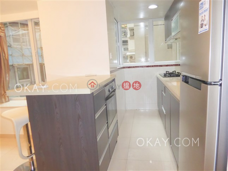 Unique 3 bedroom in Mid-levels West | For Sale | Floral Tower 福熙苑 Sales Listings