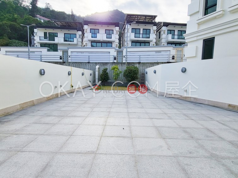 HK$ 21.8M, Kei Ling Ha Lo Wai Village Sai Kung | Stylish house with rooftop, balcony | For Sale