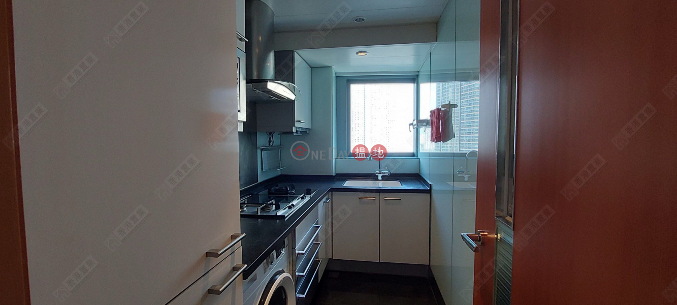HK$ 22.5M, The Harbourside Tower 1 Yau Tsim Mong Two bedrooms, one suite, and one study in The Harbourside