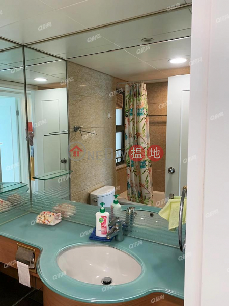 Tower 6 Island Resort | 3 bedroom High Floor Flat for Sale | Tower 6 Island Resort 藍灣半島 6座 Sales Listings