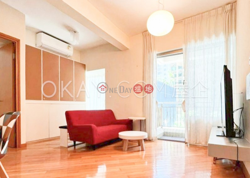 Charming 1 bedroom with terrace & balcony | For Sale | The Zenith Phase 1, Block 2 尚翹峰1期2座 Sales Listings