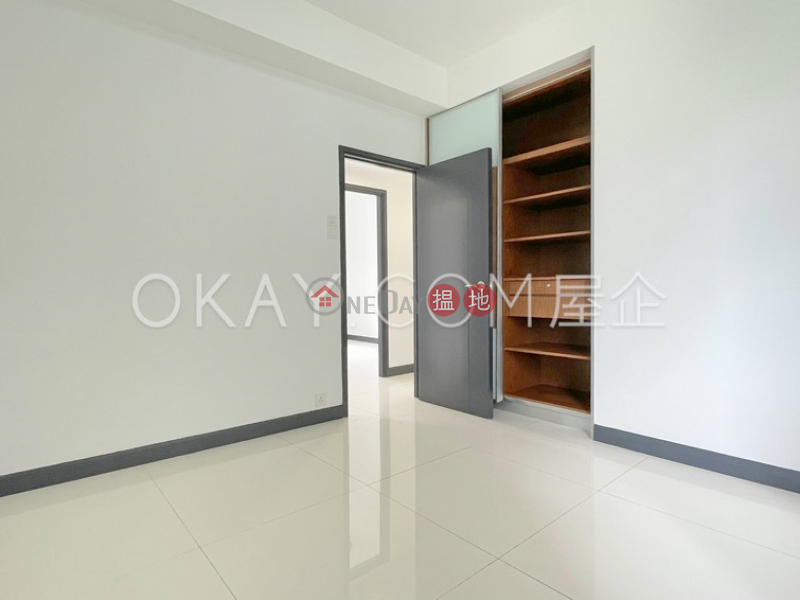 HK$ 53,000/ month, Villa Lotto, Wan Chai District Efficient 3 bedroom with parking | Rental