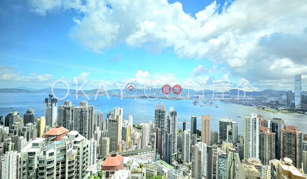 Luxurious 2 bedroom on high floor with balcony | Rental | 2 Park Road 柏道2號 Rental Listings