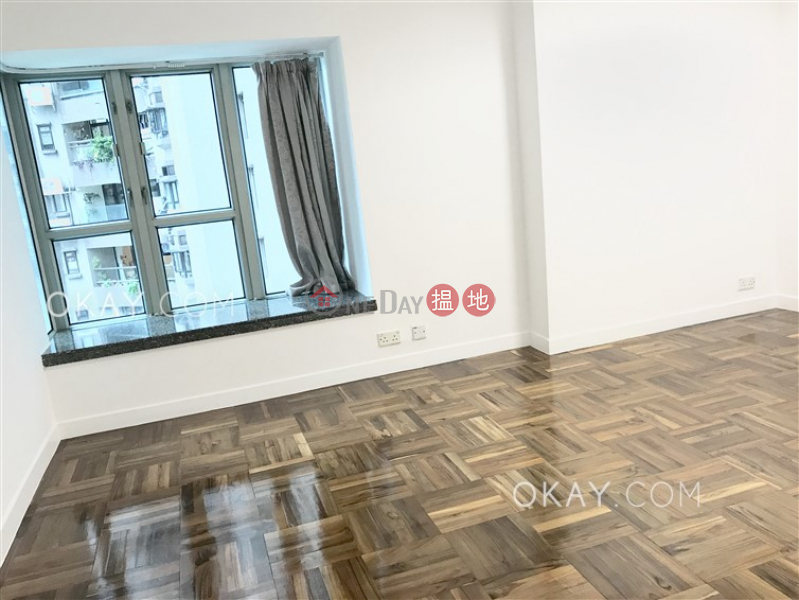 Generous 2 bedroom in Mid-levels West | Rental 117 Caine Road | Central District Hong Kong Rental, HK$ 30,000/ month