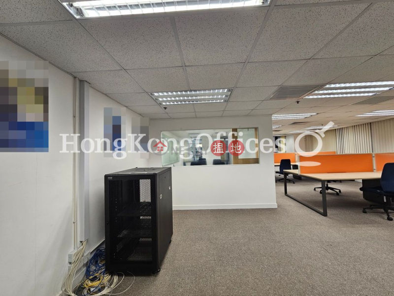 HK$ 49,920/ month Shui On Centre, Wan Chai District Office Unit for Rent at Shui On Centre