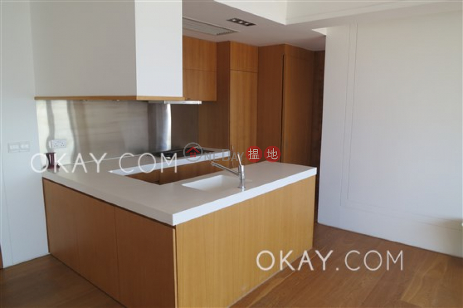 HK$ 34,000/ month Block C1 – C3 Coral Court | Eastern District Elegant 1 bed on high floor with sea views & parking | Rental