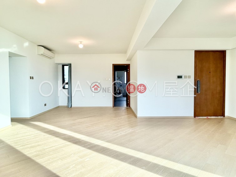HK$ 74,000/ month | Victoria Garden Block 1 | Western District, Luxurious 3 bed on high floor with sea views & balcony | Rental