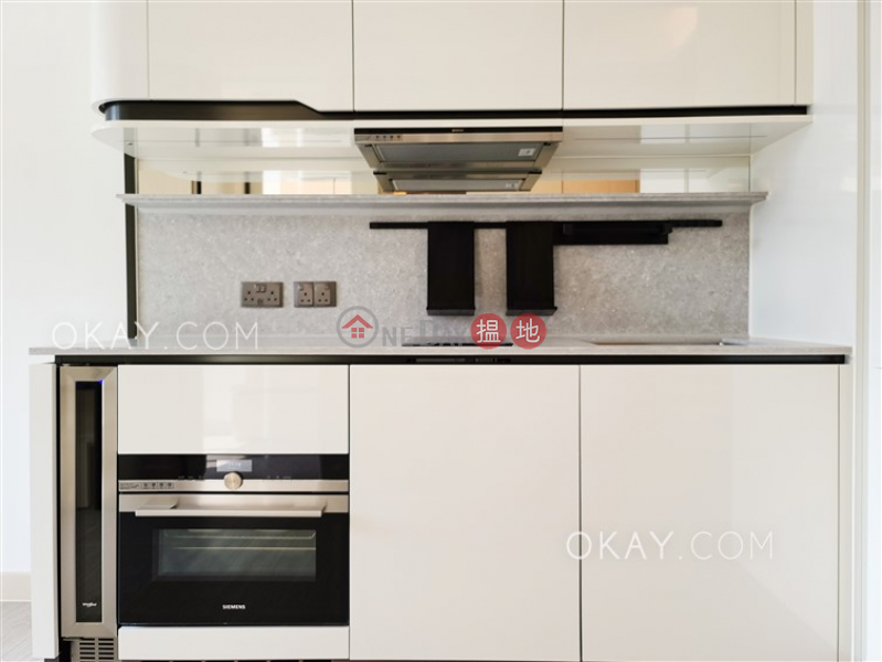 Cozy 1 bedroom with balcony | Rental 18 Caine Road | Western District Hong Kong, Rental HK$ 25,500/ month