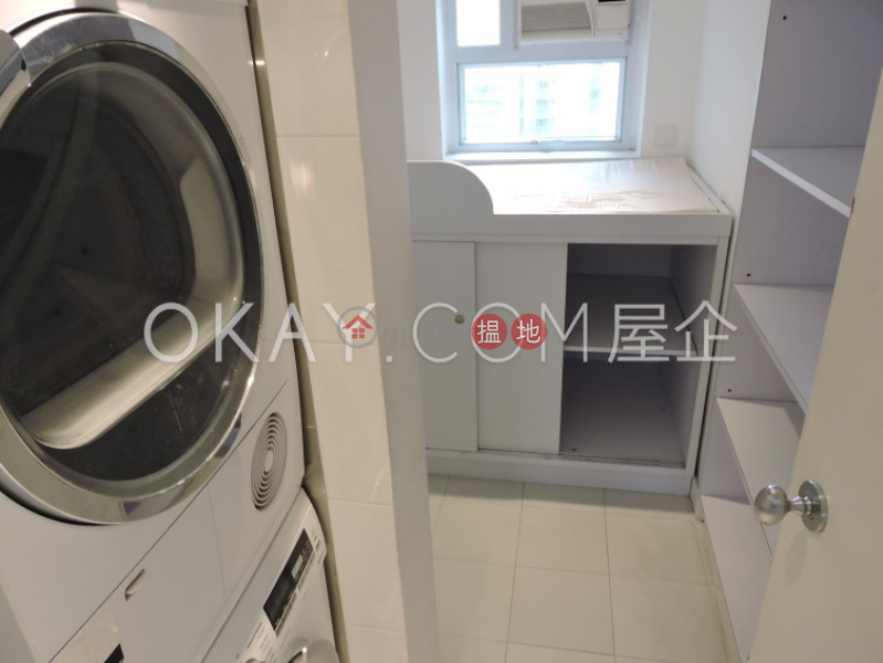 Lovely 2 bedroom with parking | For Sale, Flourish Court 殷榮閣 Sales Listings | Western District (OKAY-S49405)