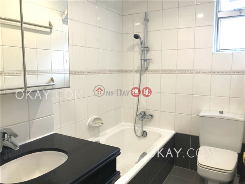 HK$ 25M | Monticello | Eastern District Efficient 3 bedroom with balcony & parking | For Sale