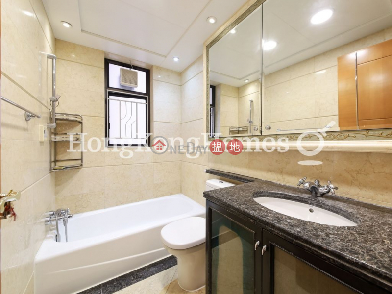 HK$ 43,000/ month The Arch Star Tower (Tower 2),Yau Tsim Mong 3 Bedroom Family Unit for Rent at The Arch Star Tower (Tower 2)