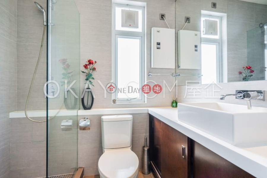 Stylish 3 bedroom with sea views, balcony | For Sale 42 Chung Hom Kok Road | Southern District Hong Kong | Sales | HK$ 24M