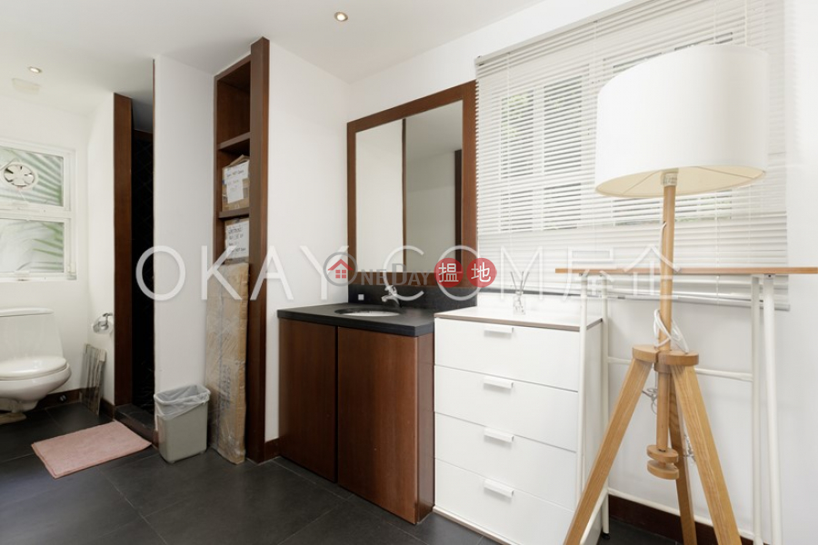 HK$ 45M Hing Keng Shek, Sai Kung, Lovely house with rooftop, terrace & balcony | For Sale