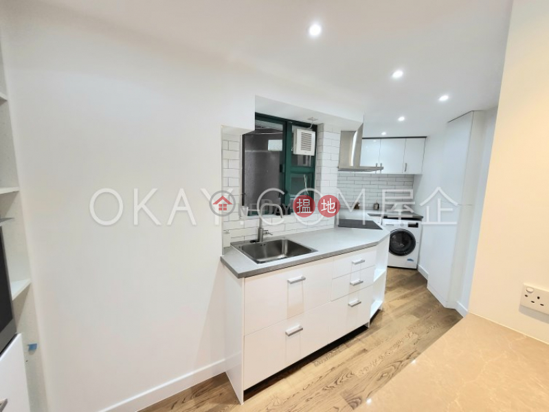 Property Search Hong Kong | OneDay | Residential | Sales Listings Cozy 2 bedroom on high floor with sea views & balcony | For Sale