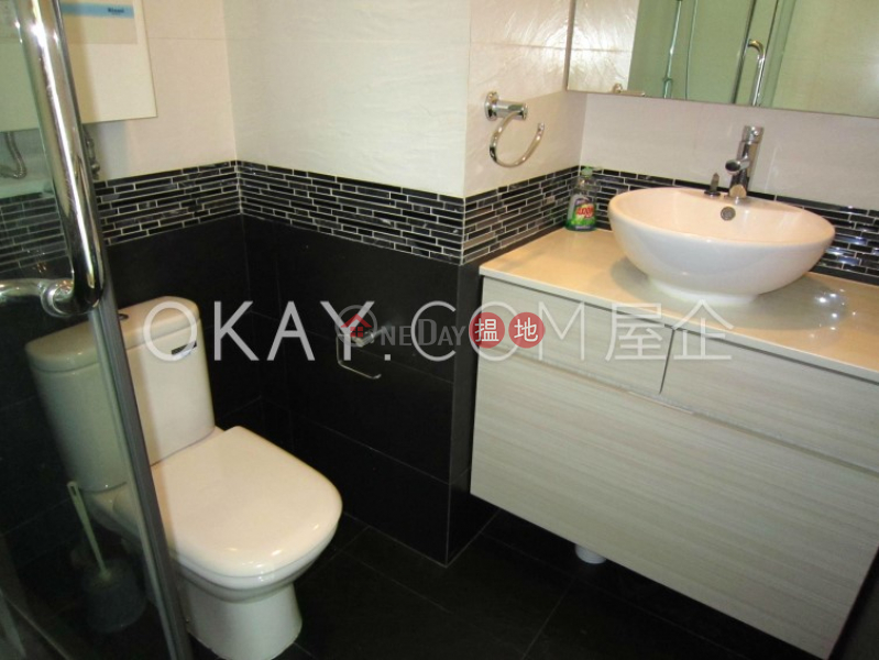 HK$ 36,000/ month | Discovery Bay, Phase 8 La Costa, Costa Court Lantau Island Gorgeous 3 bedroom with sea views | Rental