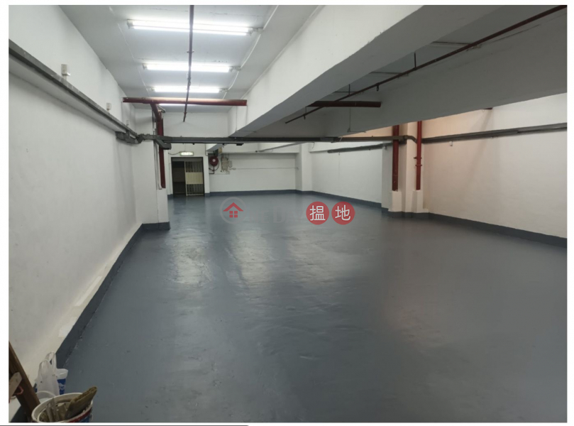 Beautifully renovated can’t easy to find ready for rent | Wing Fung Industrial Building 榮豐工業大厦 Rental Listings