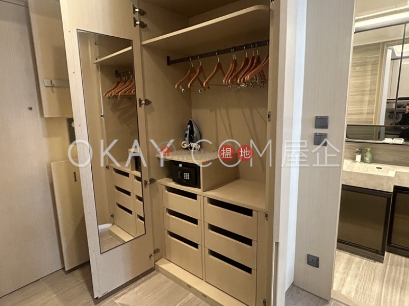 HK$ 27,100/ month Townplace Soho | Western District, Charming with balcony in Mid-levels West | Rental