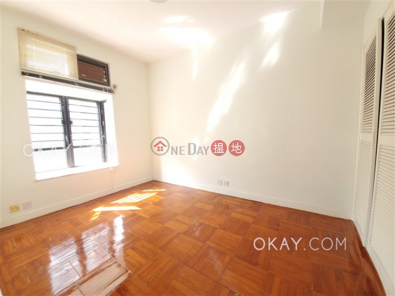HK$ 48,000/ month, Scenic Heights, Western District | Unique 3 bedroom on high floor with parking | Rental