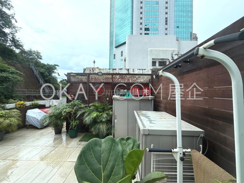 Property Search Hong Kong | OneDay | Residential, Sales Listings | Popular 2 bedroom on high floor with rooftop | For Sale