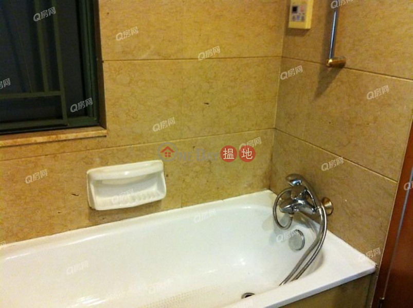 HK$ 24,000/ month Tower 7 Island Resort Chai Wan District, Tower 7 Island Resort | 3 bedroom High Floor Flat for Rent