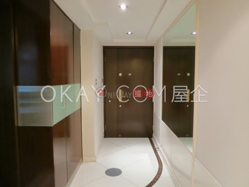 3房2廁,實用率高,星級會所雍景臺出售單位-70羅便臣道 | 西區-香港|出售-HK$ 2,700萬