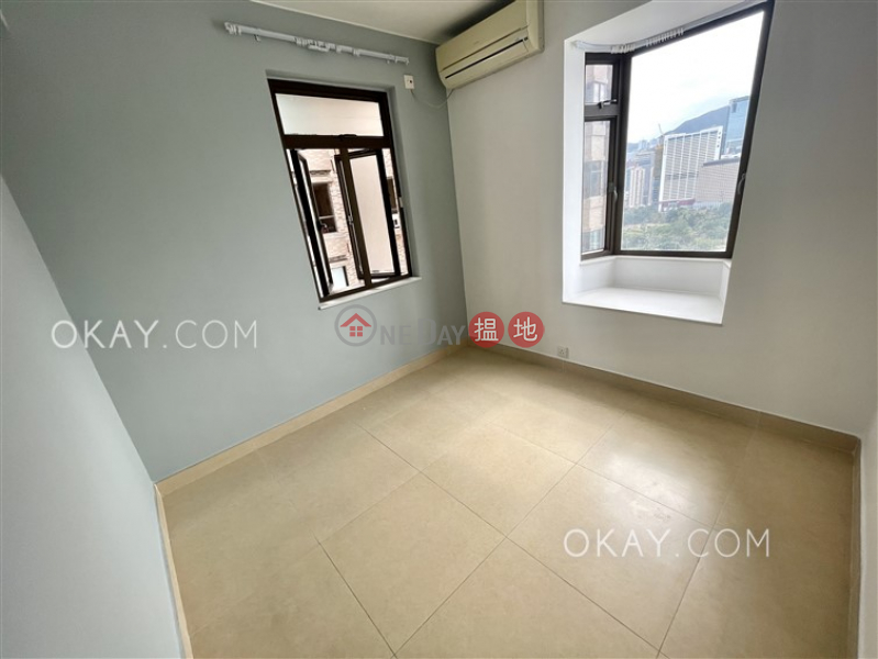 HK$ 28,000/ month, Victoria Centre Block 1 | Wan Chai District | Cozy 2 bedroom on high floor with harbour views | Rental