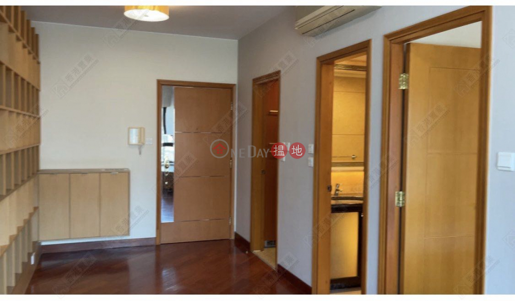 One room in THE ARCH, 1 Austin Road West | Yau Tsim Mong | Hong Kong, Sales HK$ 18M