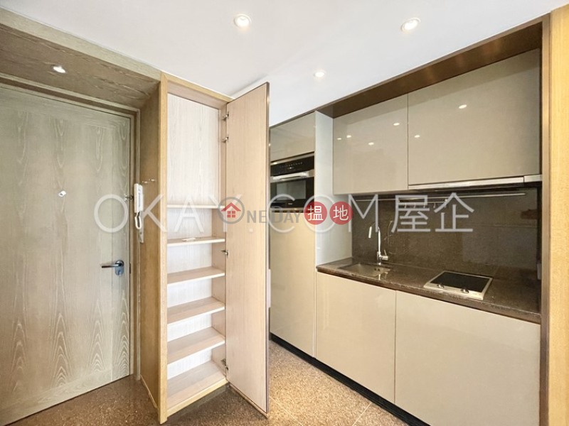 Eight Kwai Fong, High, Residential Rental Listings | HK$ 26,800/ month