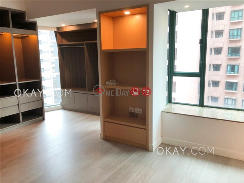 HK$ 16.8M, Hillsborough Court, Central District, Stylish 1 bedroom on high floor | For Sale